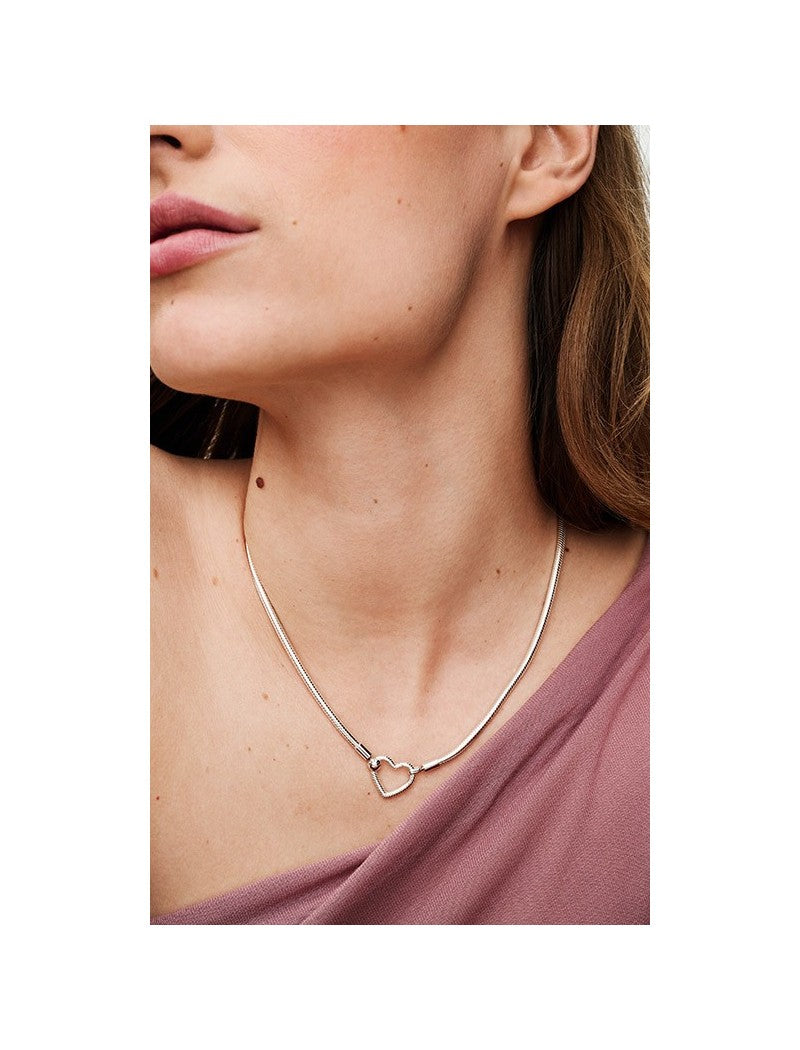 Collier chaîne serpent à fermeture cœur