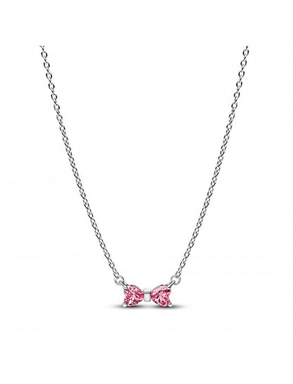 Collier avec pendentif en forme de nœud