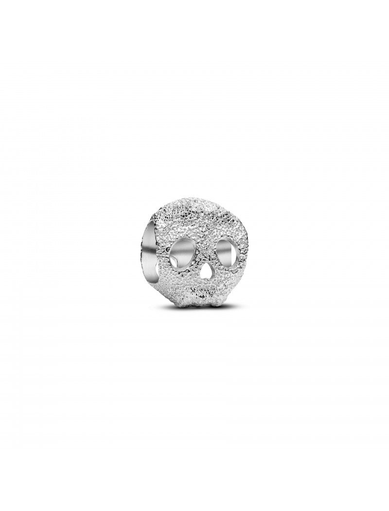 Mini breloque tête de mort texturée