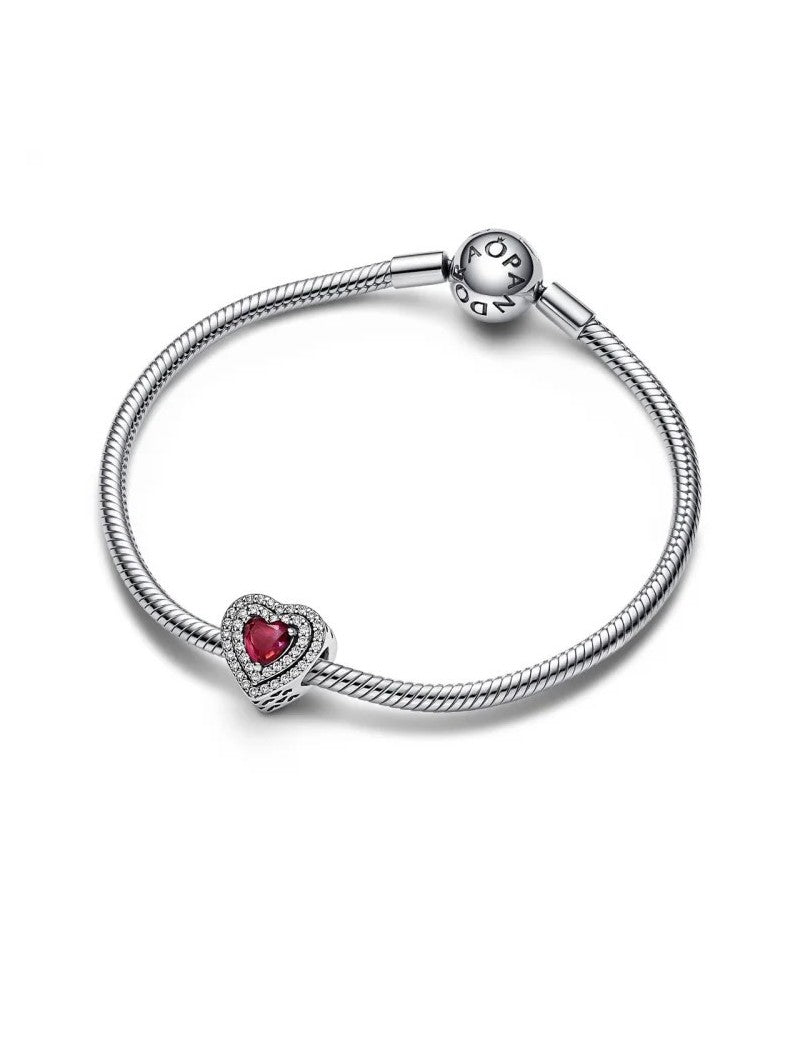 Charm coeur nivelé rouge étincelant