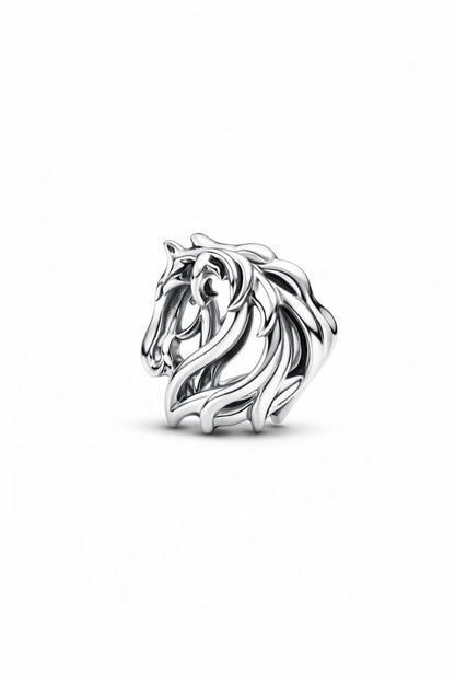 Charme ajouré de cheval