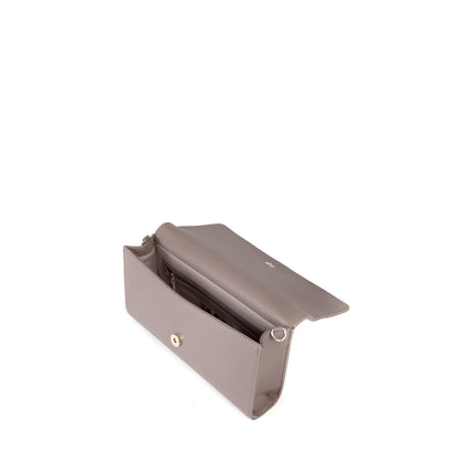 Sac pochette femme taupe chaîne dorée avec breloque